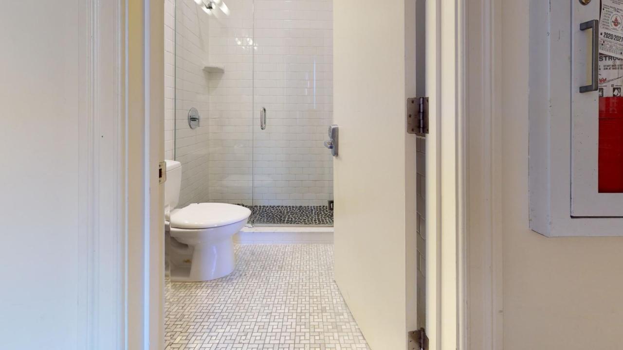 Charming Studio In Boston Brownstone, C. Ave #33 Exterior foto